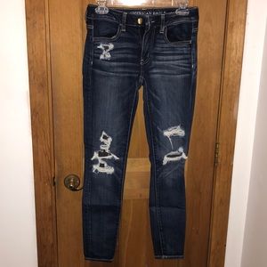 American Eagle women’s dark jeans